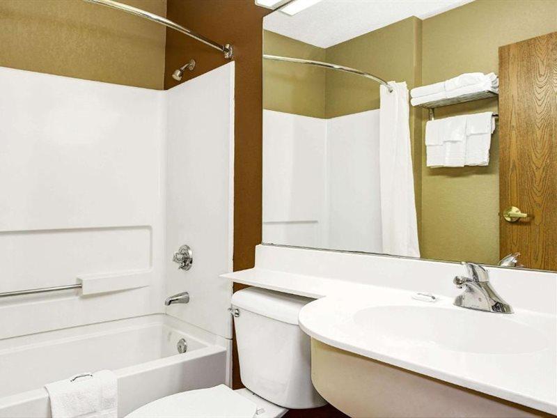 Microtel Inn & Suites By Wyndham Mason Exteriér fotografie